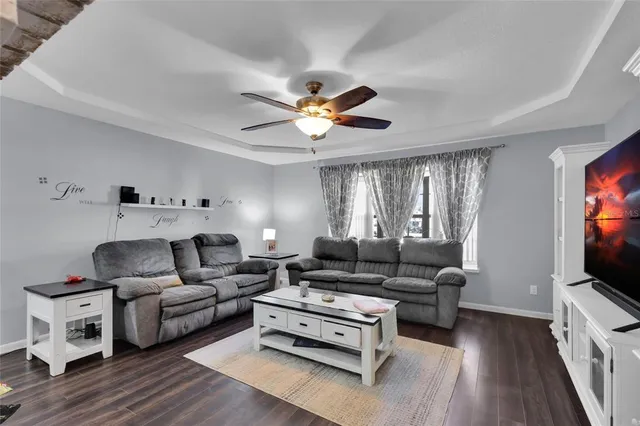 $349,900 | 3928 Southeast 14th Place, Ocala, FL 34471