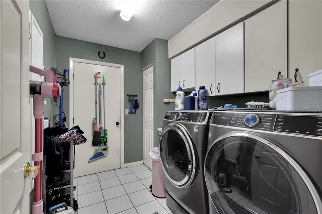 $349,900 | 3928 Southeast 14th Place, Ocala, FL 34471