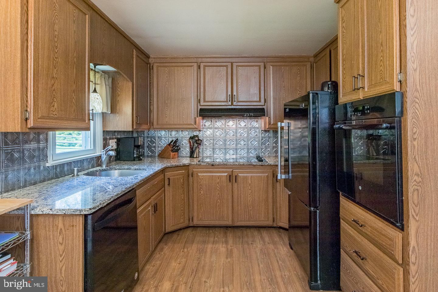 108 Andover Road Glenmoore, PA 19343 - Photo 7 of 36 Gallery Image 7