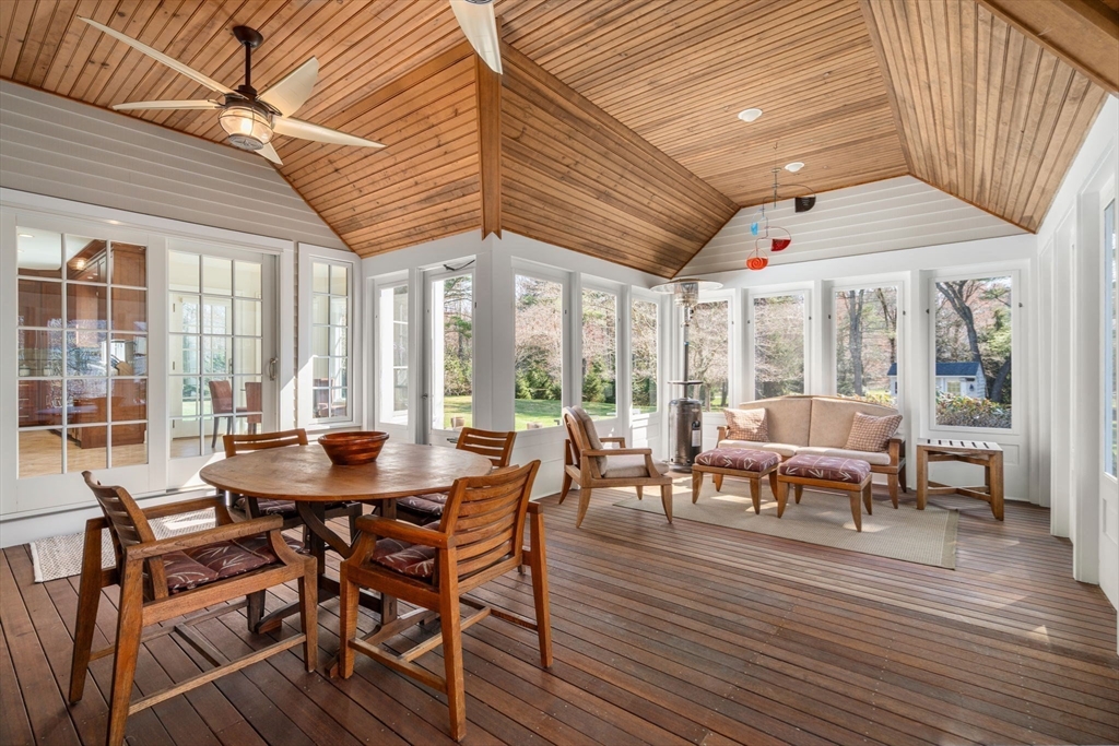 24 Sears Road Weston, MA 02493 - Photo 12 of 41