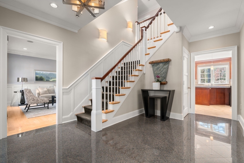 24 Sears Road Weston, MA 02493 - Photo 16 of 41