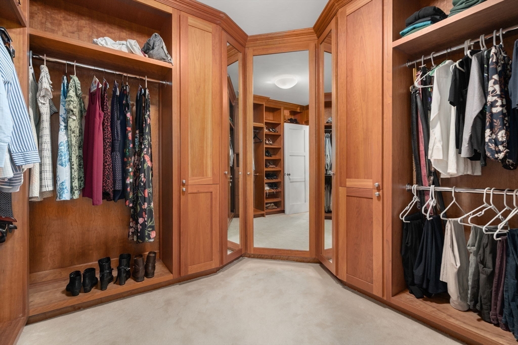 24 Sears Road Weston, MA 02493 - Photo 22 of 41