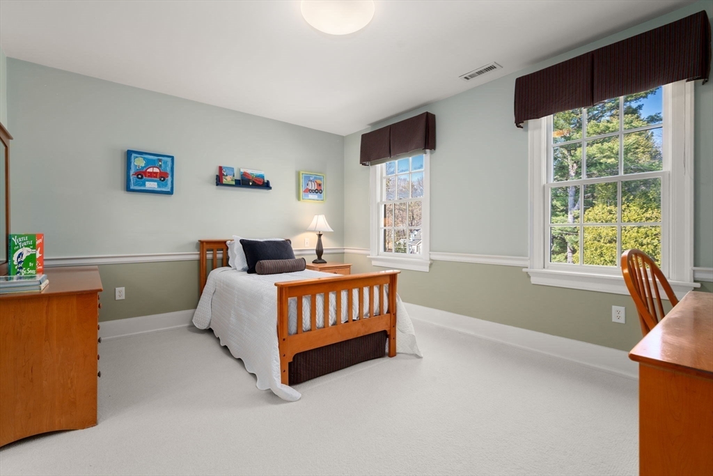 24 Sears Road Weston, MA 02493 - Photo 27 of 41