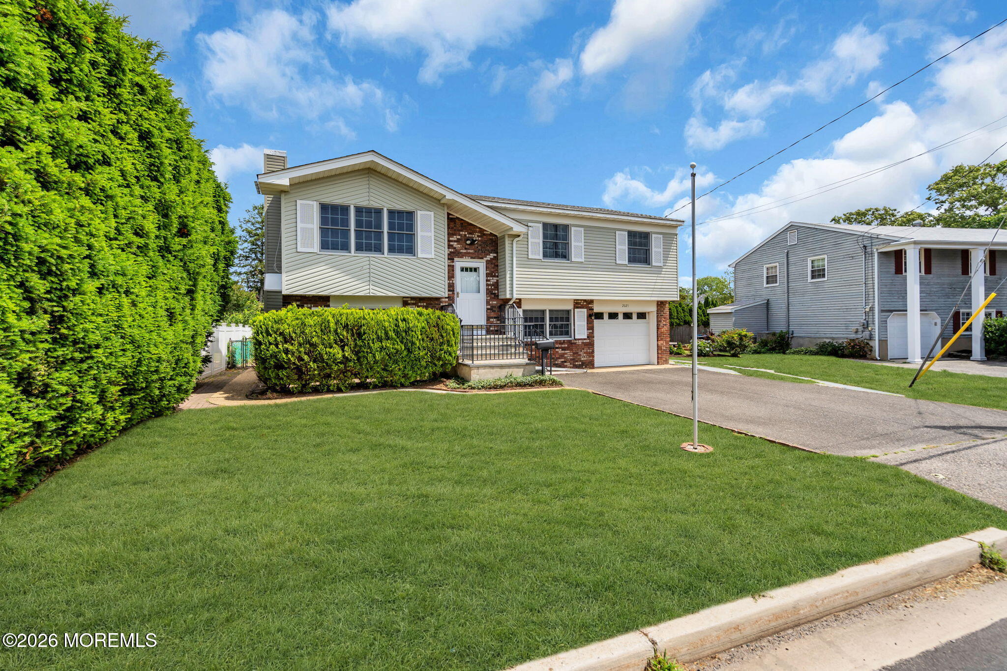 2025 Riviera Parkway Point Pleasant, NJ 08742 - Photo 5 of 31 5-web-or-mls-DSC09395-1