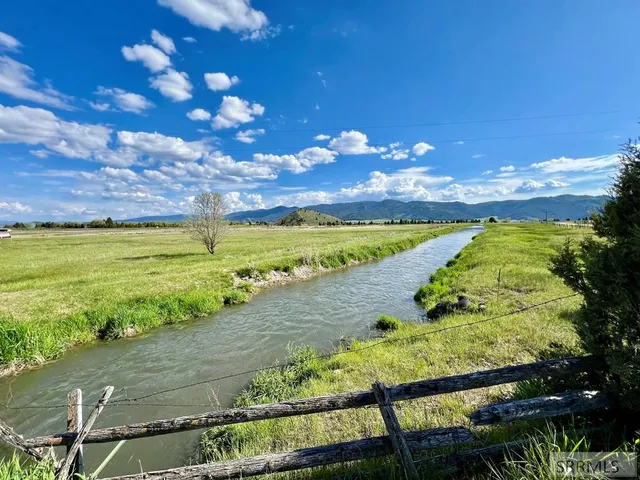 $250,000 | Tbd Hillside Drive, Soda Springs, ID 83276