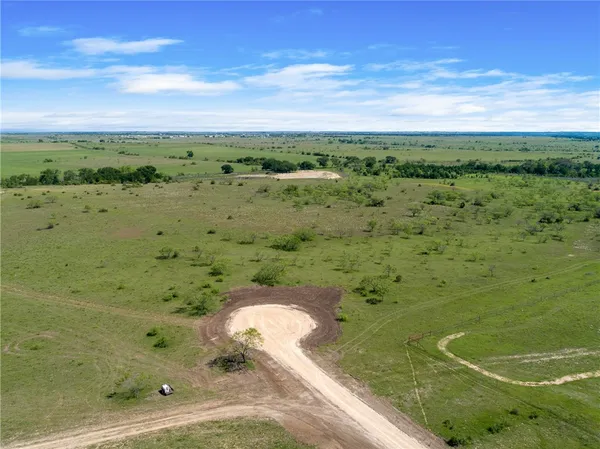 $800,000 | 236 County Road 236, Liberty Hill, TX 78642