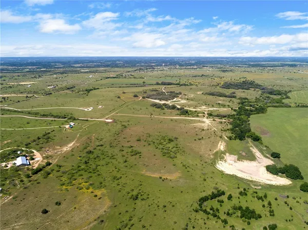 $800,000 | 236 County Road 236, Liberty Hill, TX 78642