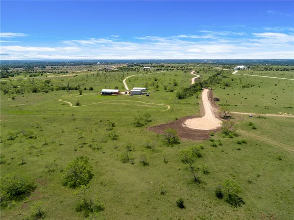 $800,000 | 236 County Road 236, Liberty Hill, TX 78642