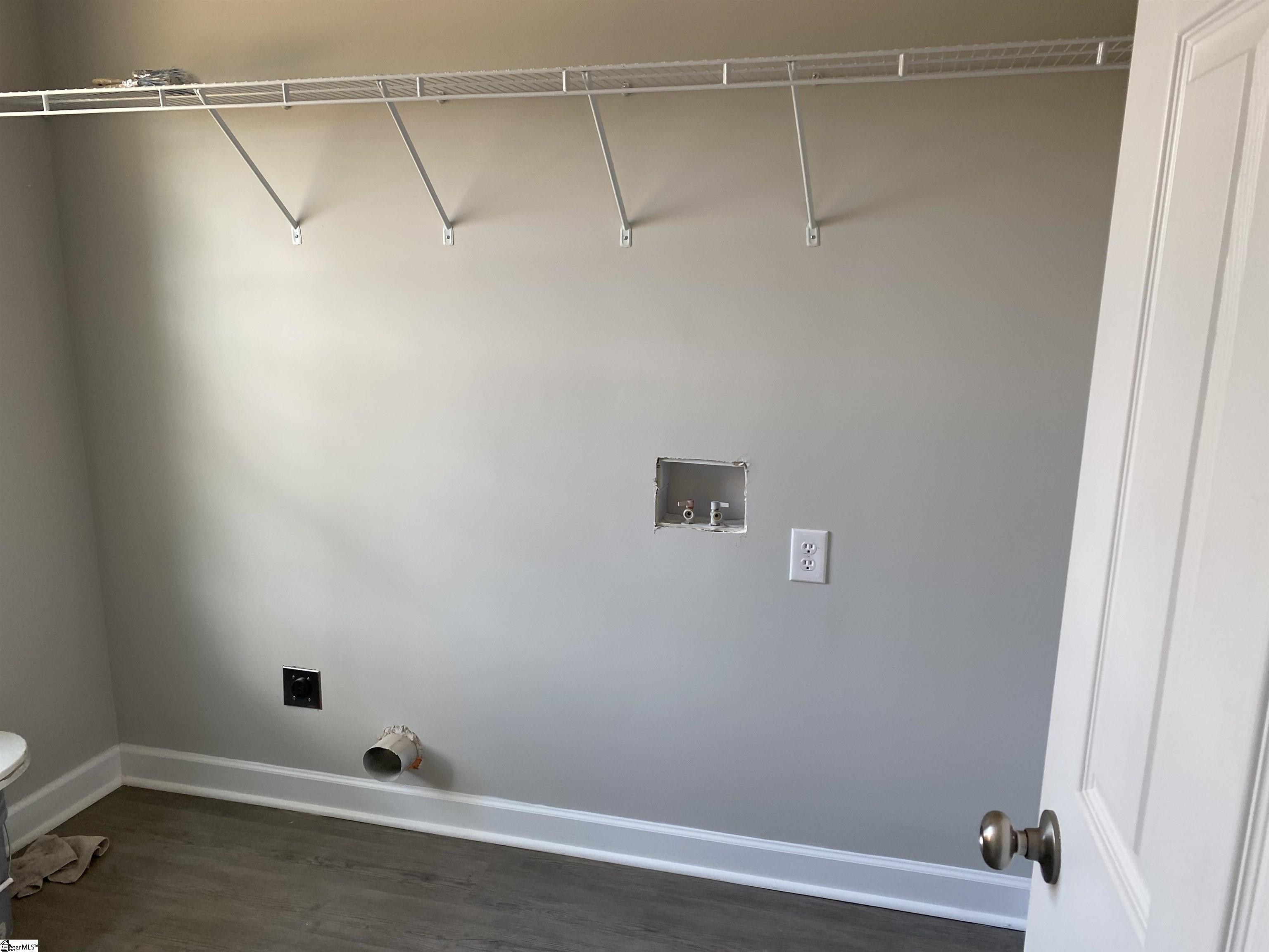 1411 Mathis Road Greenwood, SC 29649 - Photo 3 of 15 Gallery Image 3