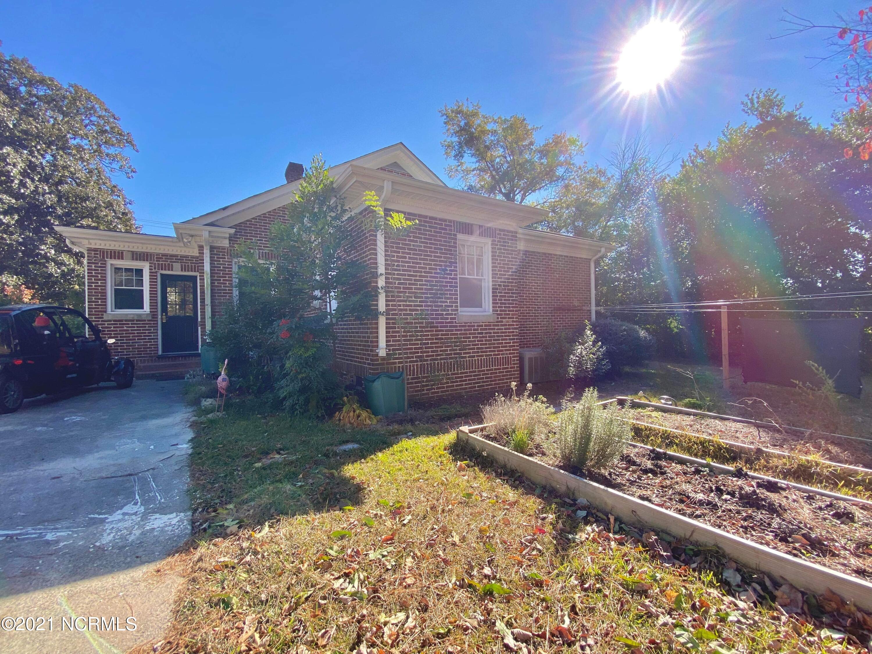 908 W Road Kinston, NC 28501 - Photo 58 of 66 IMG_4514