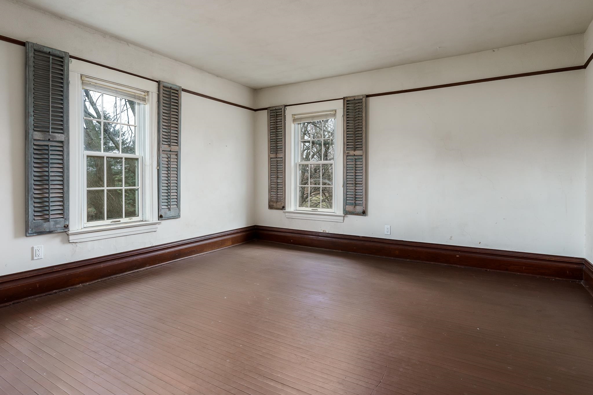 2826 Orth Road Belvidere, IL 61008 - Photo 31 of 43 a view of an empty room with a window
