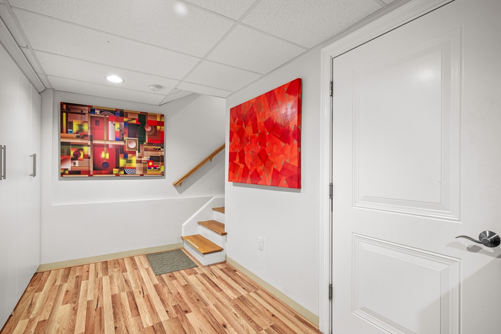 155 Green Street, Unit 4 Marblehead, MA 01945 - Photo 28 of 34