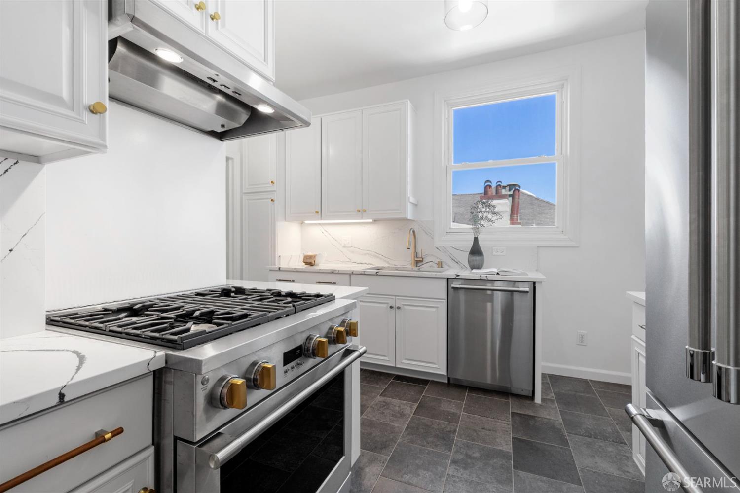 166 Palm Avenue, Unit 3 San Francisco, CA 94118 - Photo 13 of 35