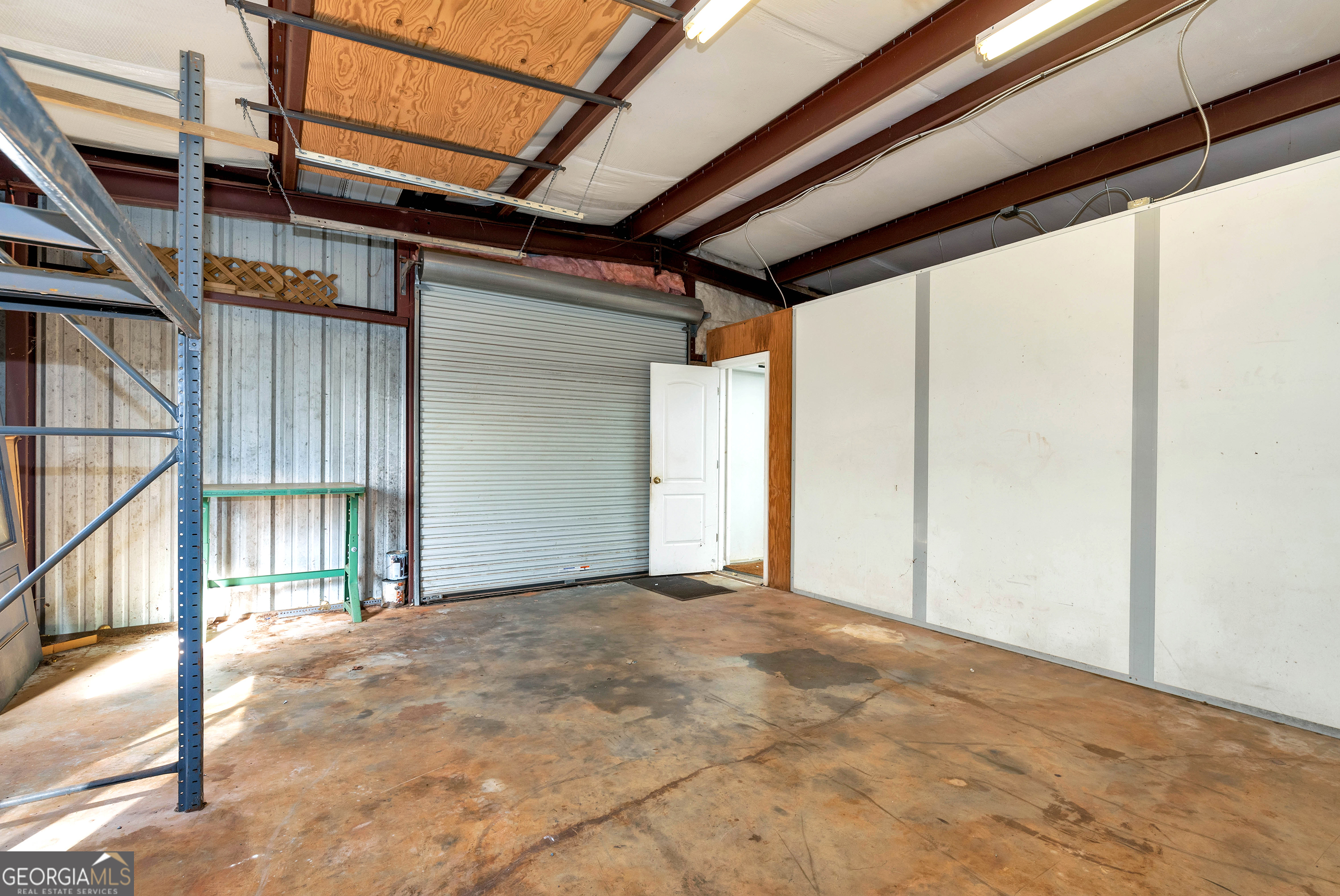 303 Jennys Cove Road Cleveland, GA 30528 - Photo 53 of 60 a view of an empty room