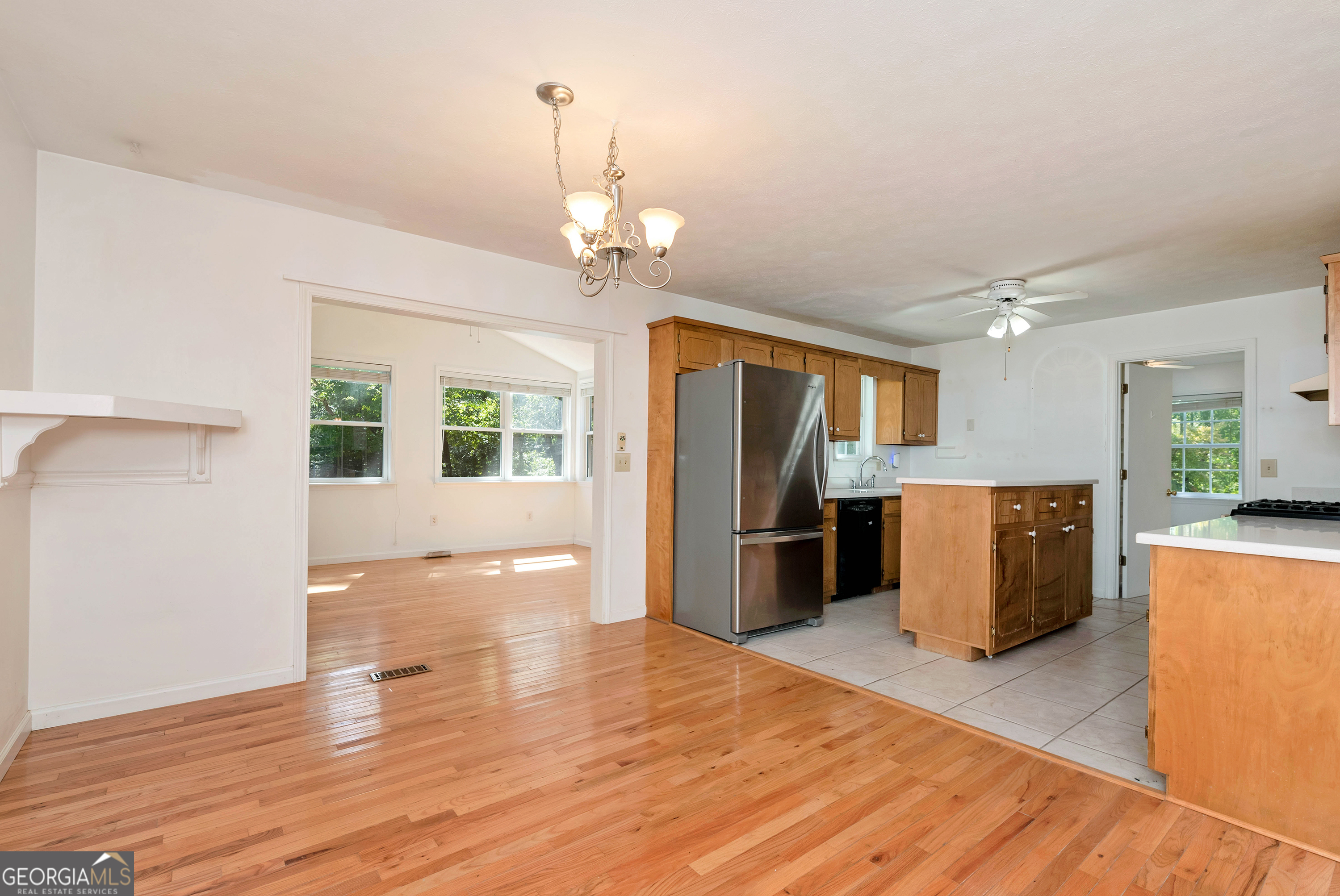 303 Jennys Cove Road Cleveland, GA 30528 - Photo 10 of 60