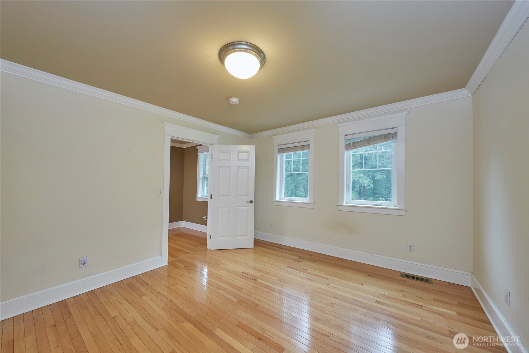 4909 Southwest Old Clifton Road Port Orchard, WA 98367 - Photo 21 of 40