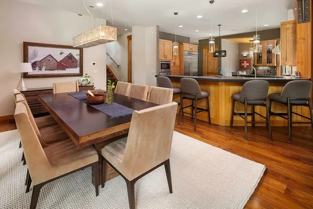 $5,895,000 | 8215 Olana Drive, Truckee, CA 96161