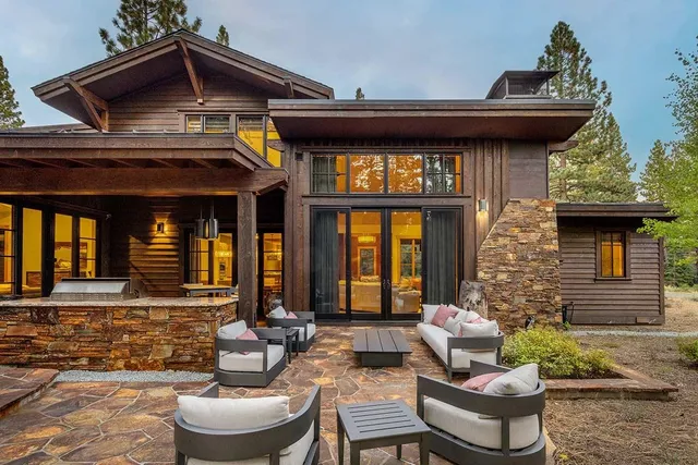 $5,895,000 | 8215 Olana Drive, Truckee, CA 96161