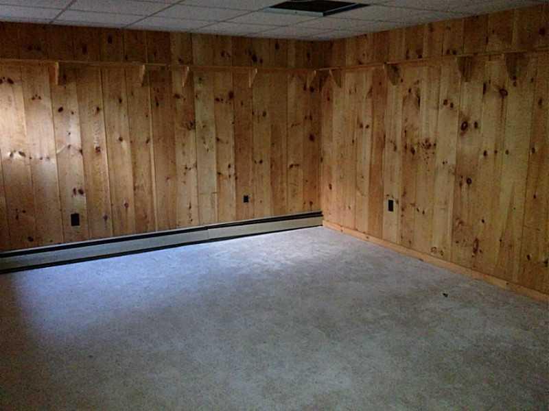 32 Sunset Road Scarborough, ME 04074 - Photo 11 of 13 Den/Family/Great Room. Finished room...