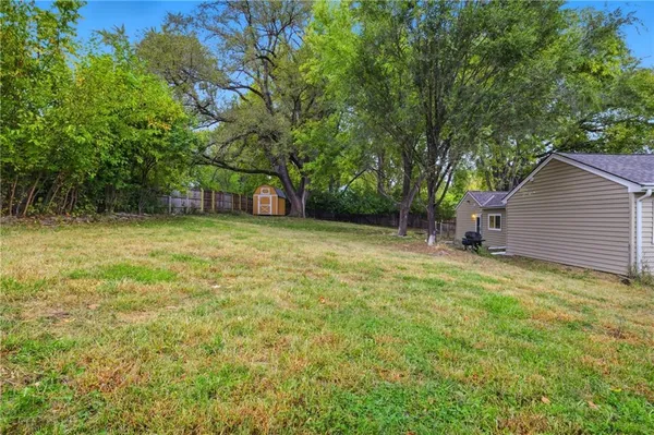 $240,000 | 4018 Pittman Road, Kansas City, MO 64133
