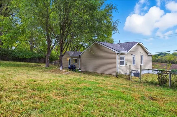 $240,000 | 4018 Pittman Road, Kansas City, MO 64133