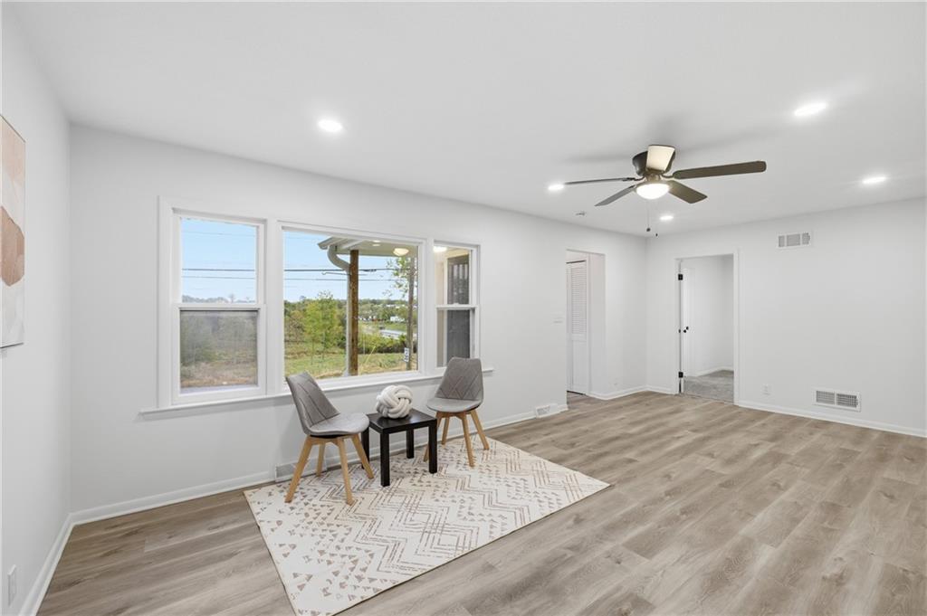 4018 Pittman Road Kansas City, MO 64133 - Photo 5 of 28