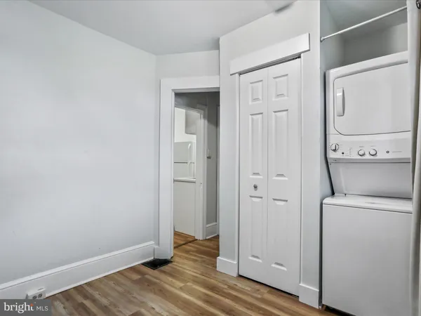 $1,200 | 16 Snyder Avenue, Hagerstown, MD 21740
