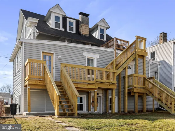 $1,200 | 16 Snyder Avenue, Hagerstown, MD 21740