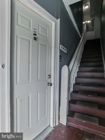 $1,200 | 16 Snyder Avenue, Hagerstown, MD 21740