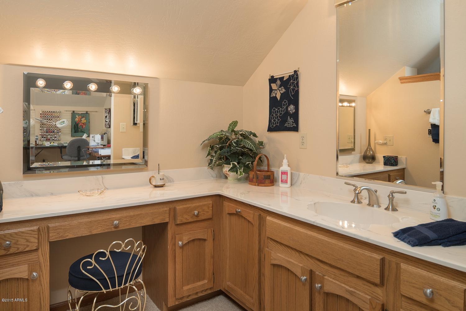 1625 Valley Ranch Circle Prescott, AZ 86303 - Photo 17 of 22 17 - Master Bathroom Upper Level - 1625