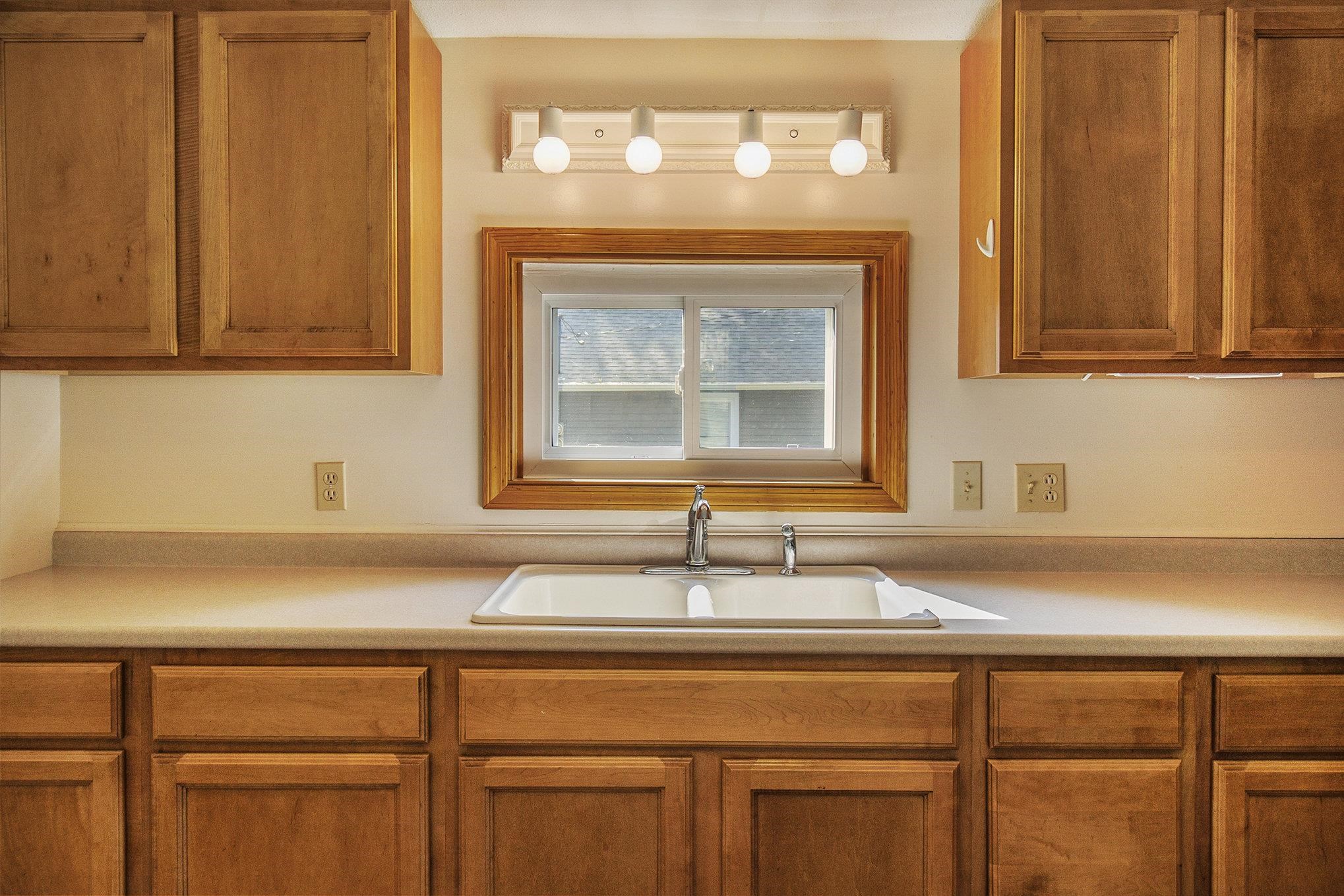 5557 8 Mile Road Onekama, MI 49675 - Photo 8 of 31