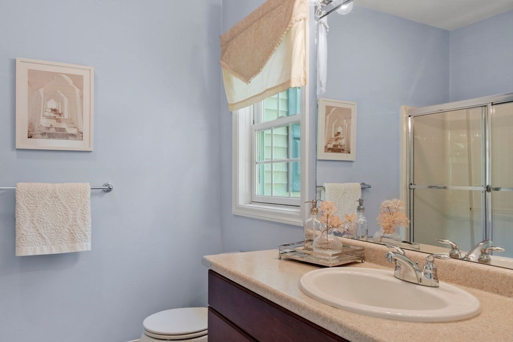 25 Flagstone Way, Unit 25 Windham, NH 03087 - Photo 23 of 32