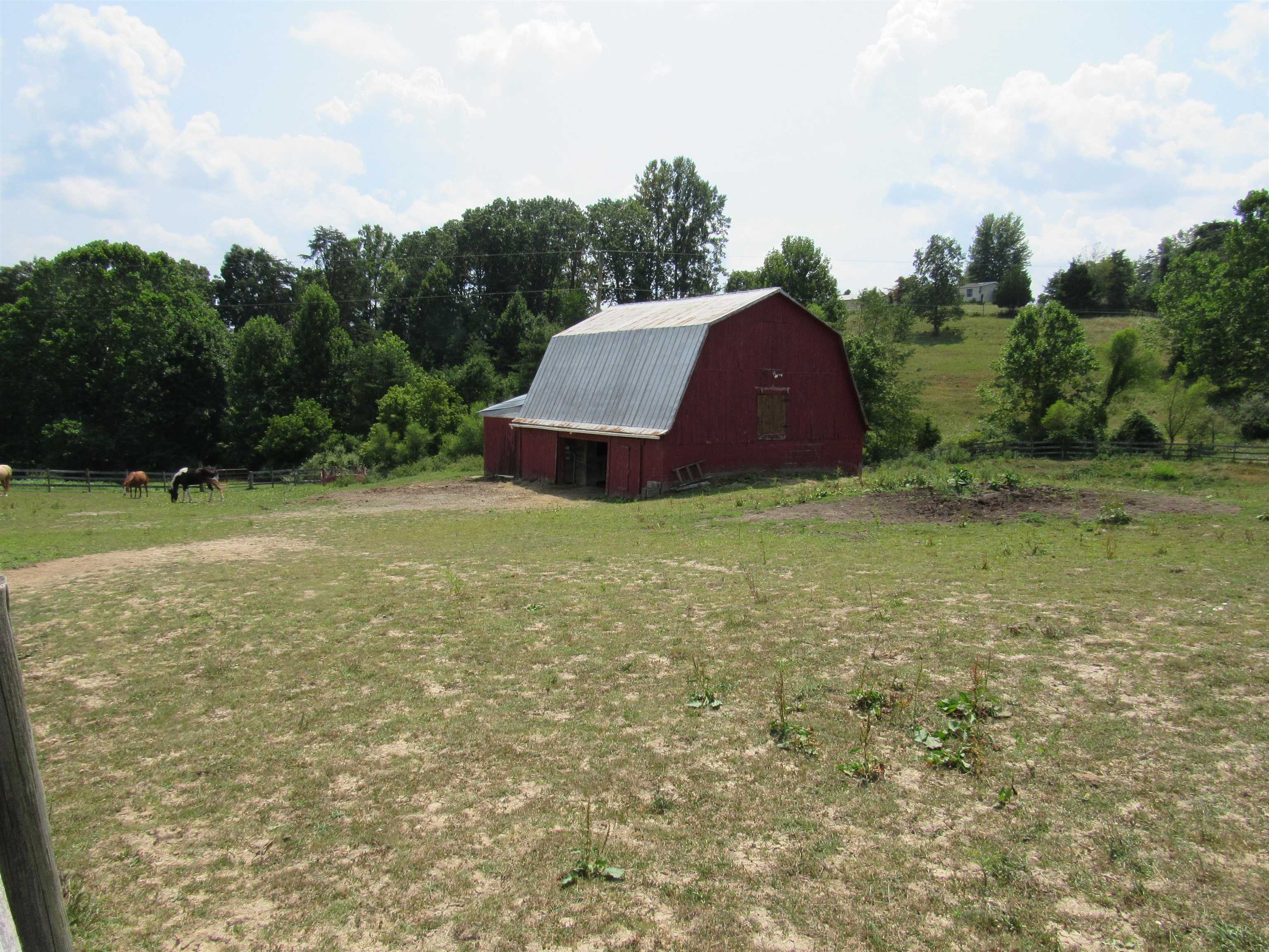 4281 Pine Grove Road Leon, WV 25123 - Photo 13 of 16 Gallery Image 13