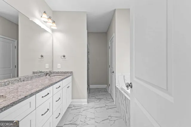 $445,000 | 517 Lago Court, LaGrange, GA 30241