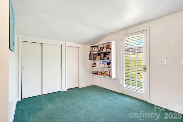 $399,000 | 1511 White Oak Road, Bakersville, NC 28705