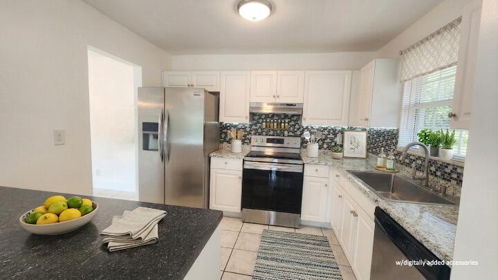 Kitchen virtual staged