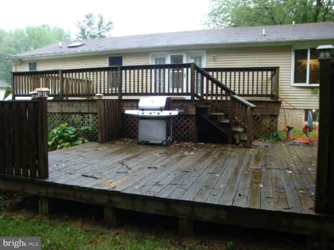 13220 Pine Road Bowie, MD 20720 - Photo 26 of 28 Exterior (Rear)