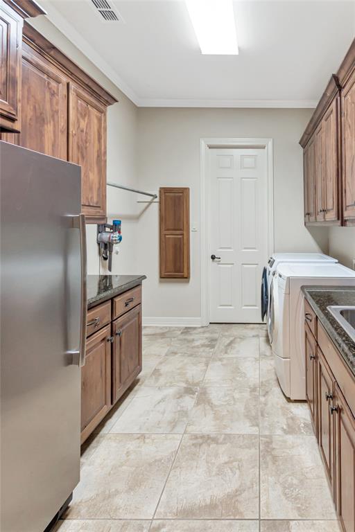 8350 FM 346 Flint, TX 75762 - Photo 18 of 39 a kitchen with stainless steel appliances granite countertop a sink stove and refrigerator