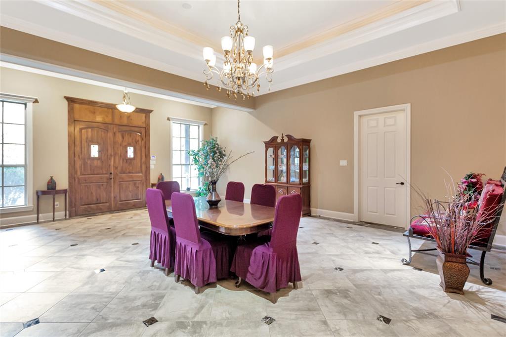 8350 FM 346 Flint, TX 75762 - Photo 4 of 39 a dining room with furniture a chandelier and window