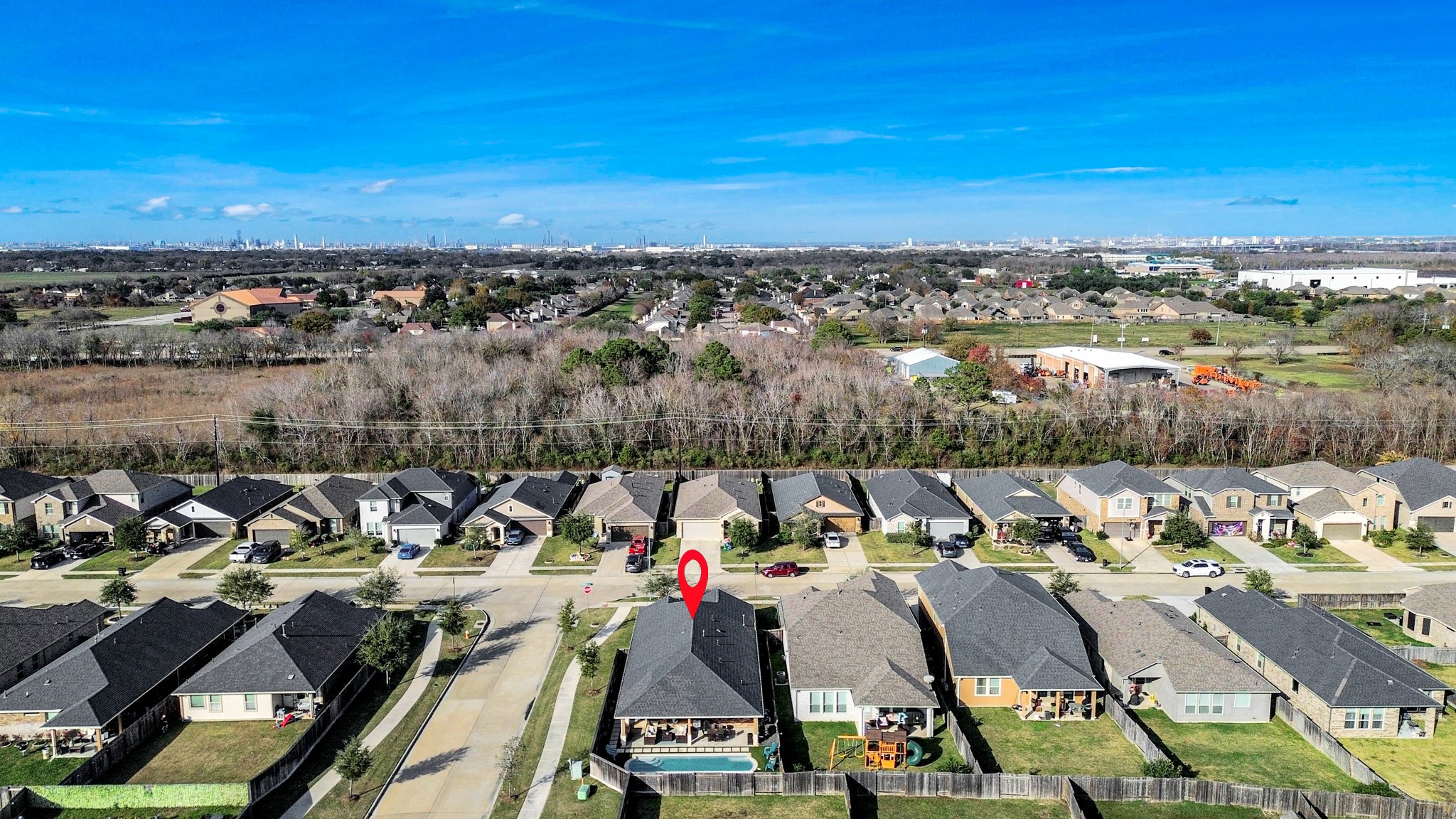 550 Winburn Tide Lane La Porte, TX 77571 - Photo 40 of 40 a view of a city