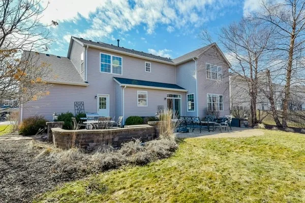 $619,900 | 293 Bluegrass Parkway, Oswego, IL 60543