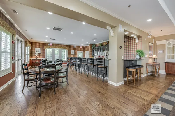 $619,900 | 293 Bluegrass Parkway, Oswego, IL 60543
