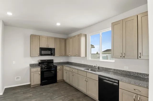 $237,100 | 158 Daylily Drive, Elgin, TX 78621