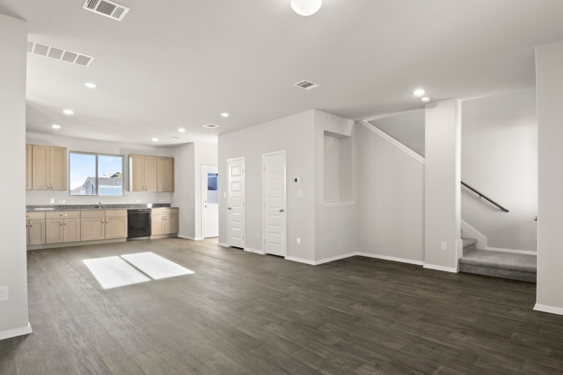 158 Daylily Drive Elgin, TX 78621 - Photo 10 of 31