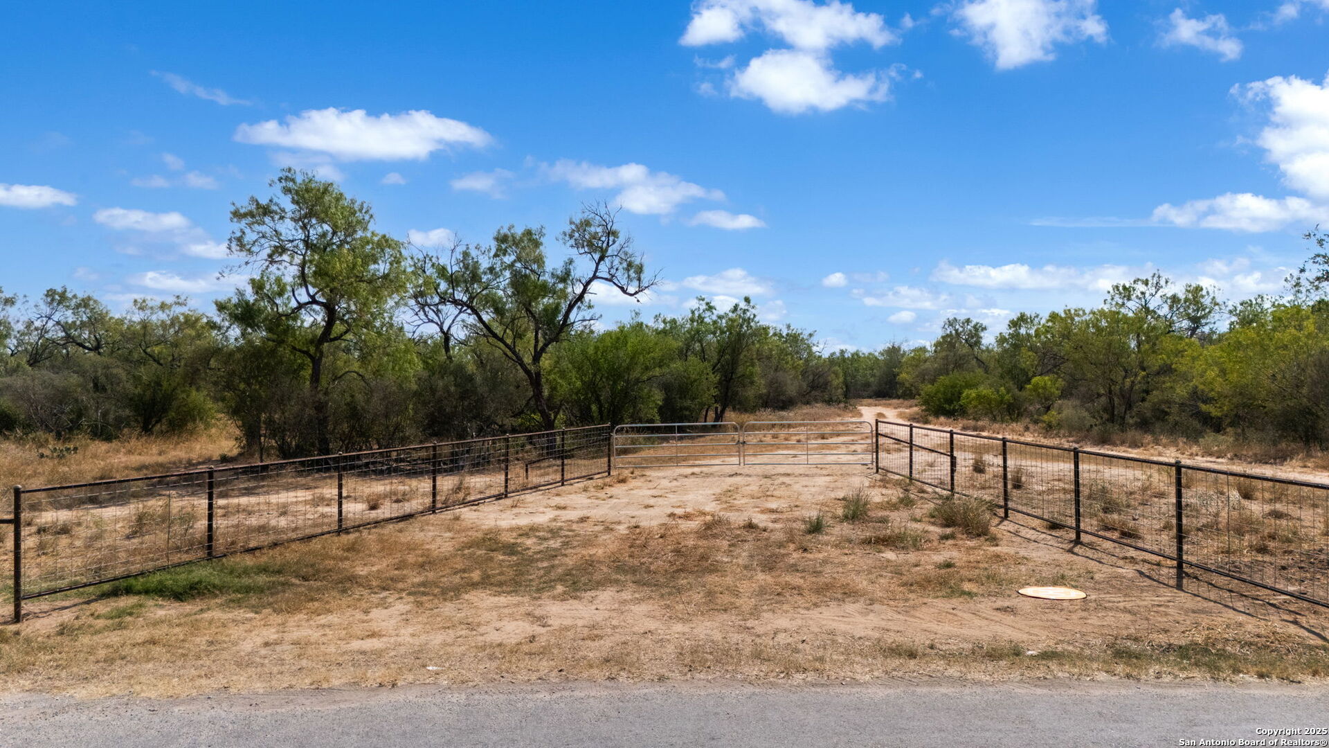 0 Cr 765 Devine, TX 78016 - Photo 36 of 42