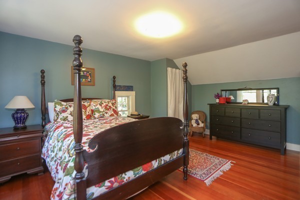 132 Brackett Road Newton, MA 02458 - Photo 23 of 30 Gallery Image 23