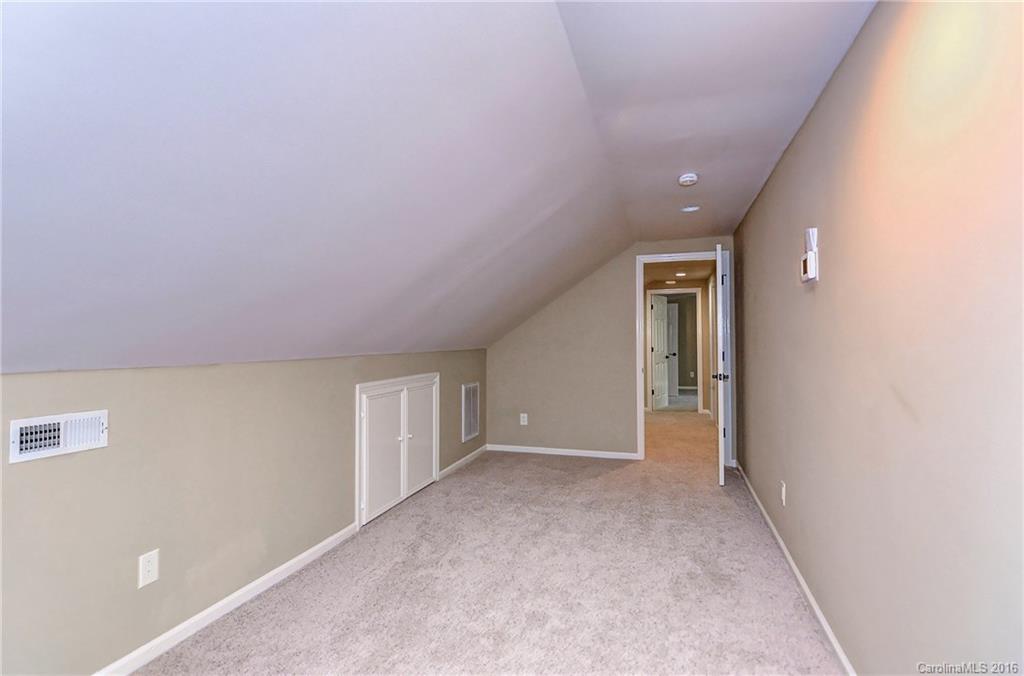 5001 Sharon View Road Charlotte, NC 28226 - Photo 20 of 24 Gallery Image 20