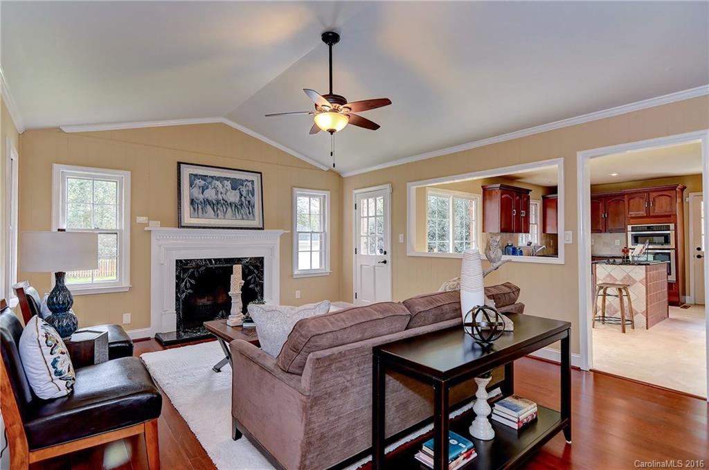 5001 Sharon View Road Charlotte, NC 28226 - Photo 10 of 24 Gallery Image 10
