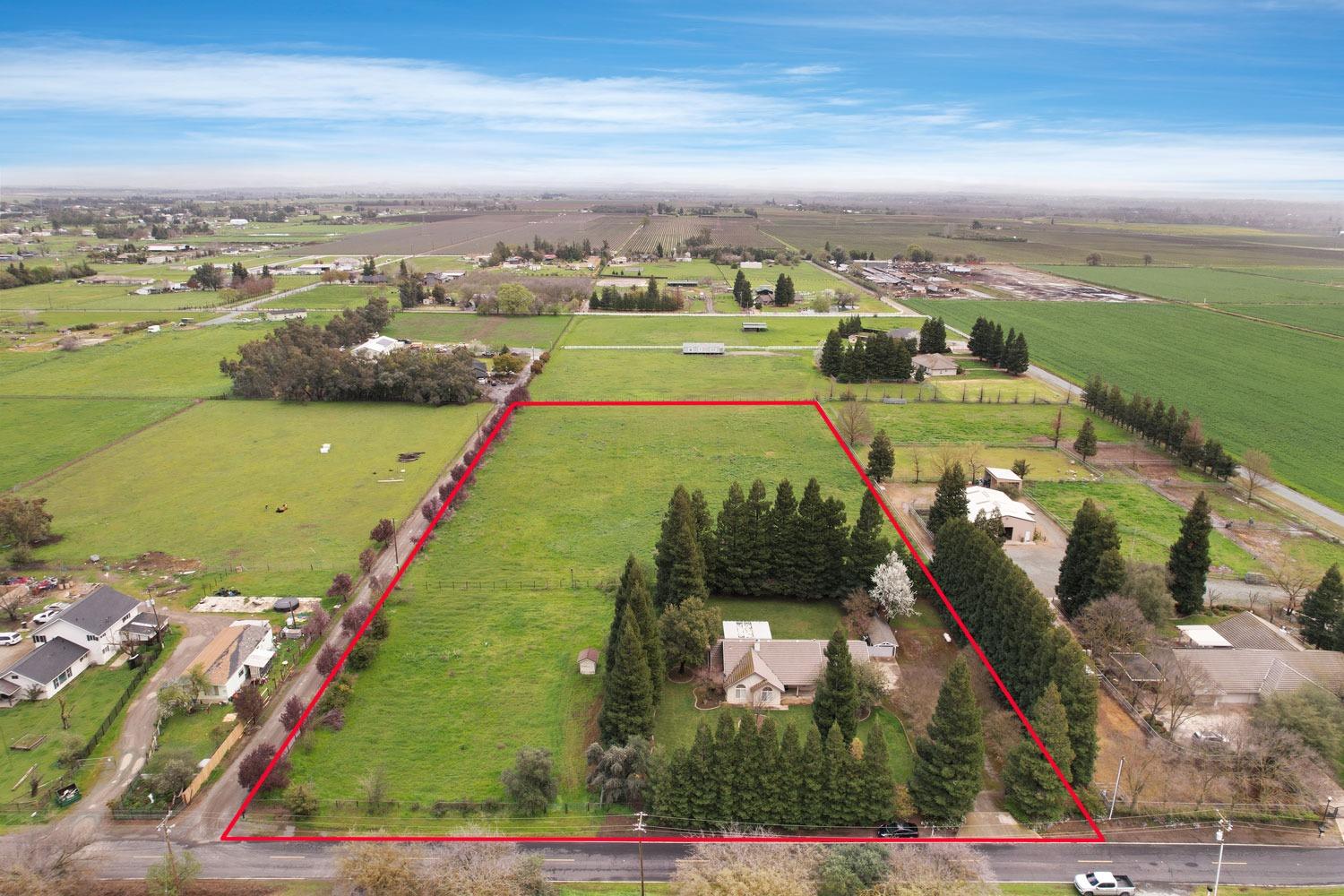 23380 North Pearl Road Acampo, CA 95220 - Photo 1 of 1