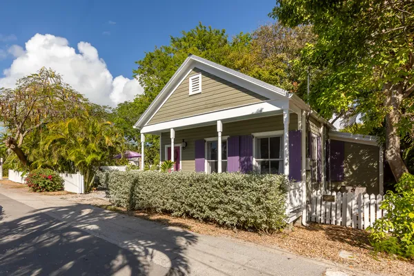 $1,499,000 | 1305 Elizabeth Street, Key West, FL 33040